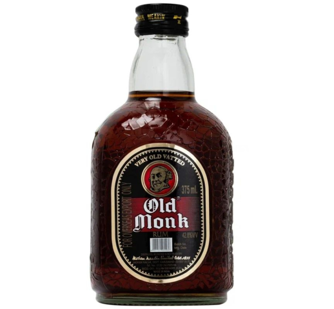Ром Old Monk 7-летний тёмный 42.8%, 375мл
